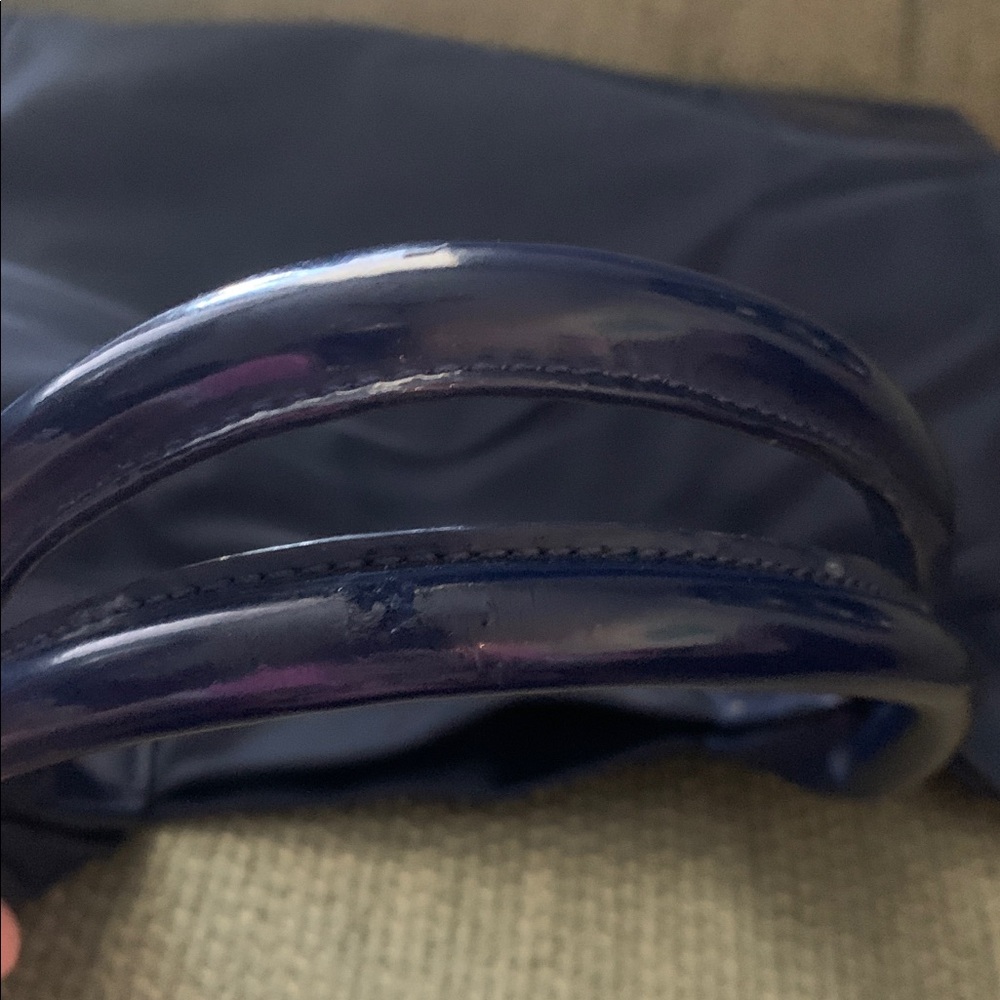 Tory Burch Ella Tote in navy blue - Picture 11 of 16